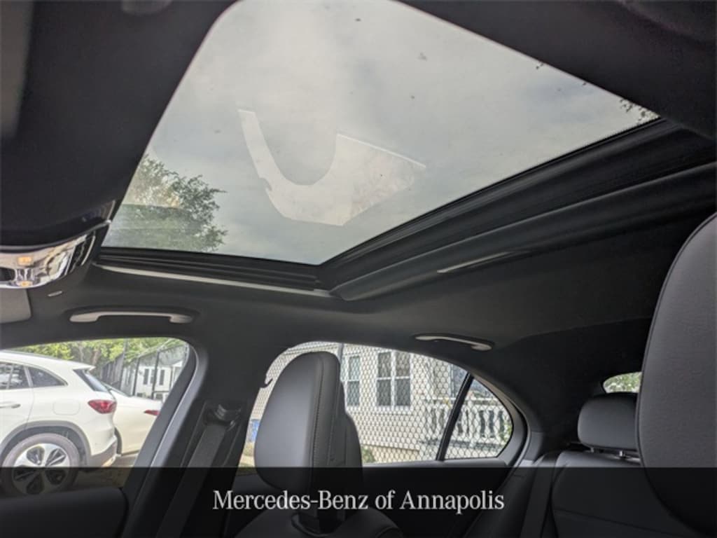 New 2025 Mercedes-Benz C-Class C 300 4MATIC Sedan