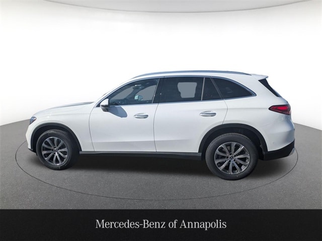 2026 Mercedes-Benz GLC Base's photo
