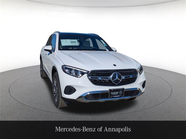 2026 Mercedes Benz GLC 300 4MATIC photo 3