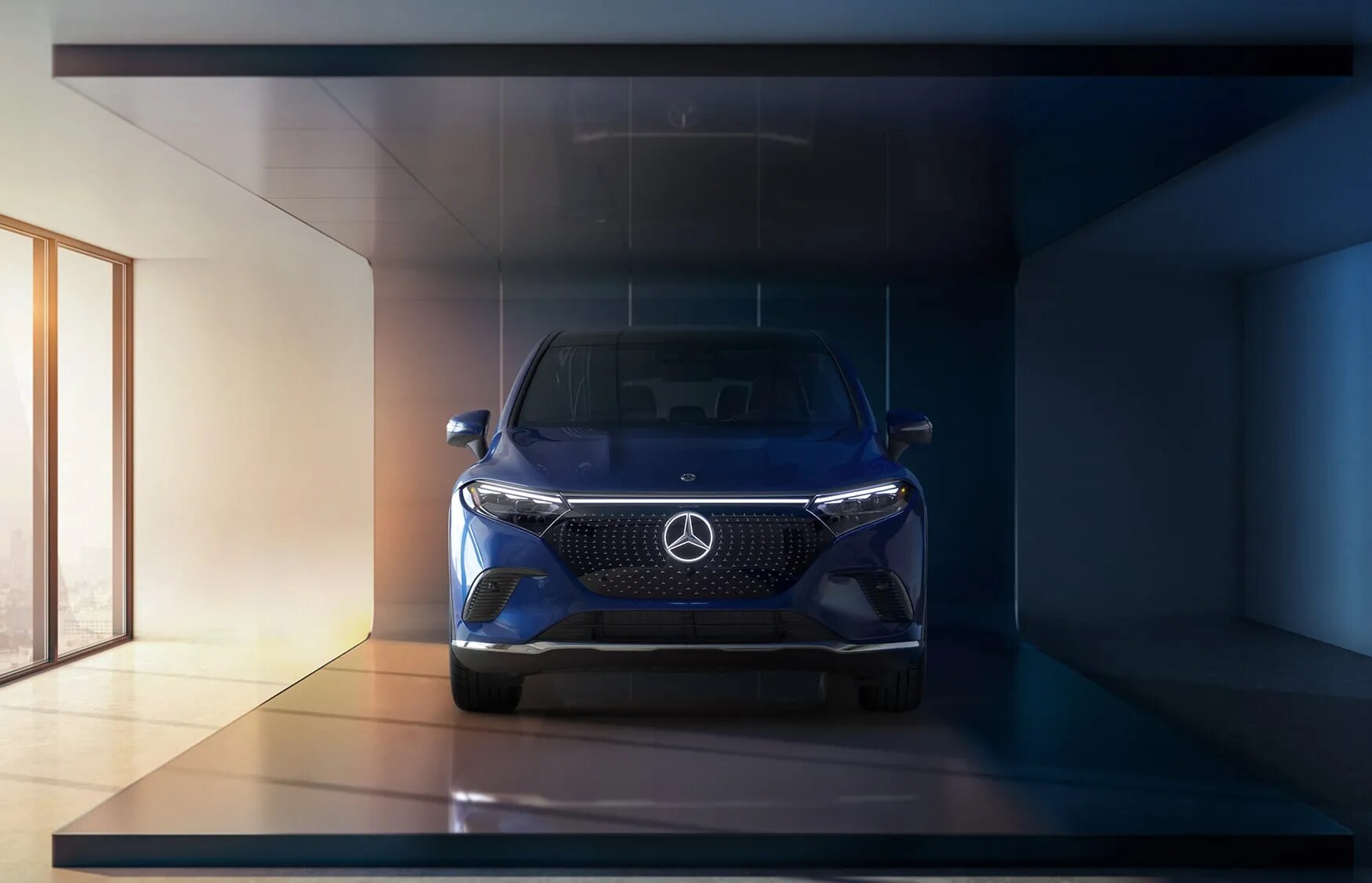 Mercedes-EQS SUV front view.png