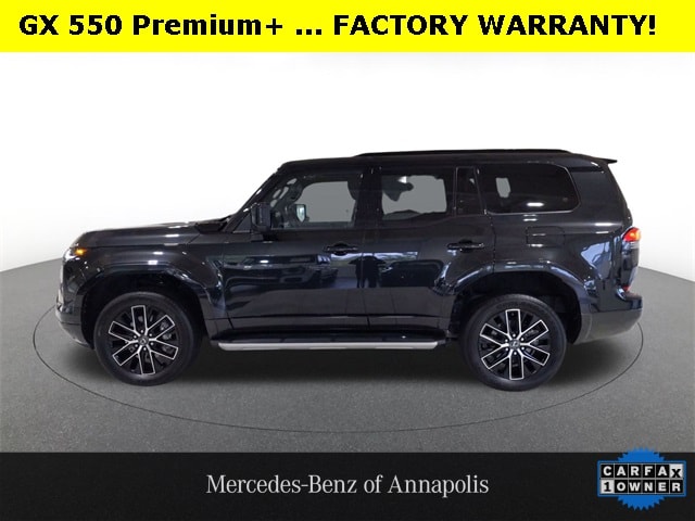 2024 Lexus GX Premium's photo