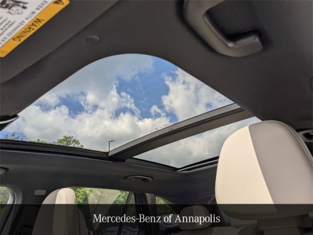 New 2026 Mercedes-Benz GLC 350e 4MATIC SUV