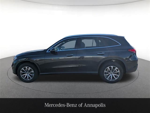 2026 Mercedes-Benz GLC Base's photo
