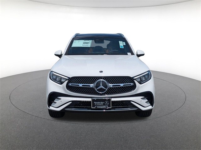 2025 Mercedes Benz GLC 300 4MATIC photo 2