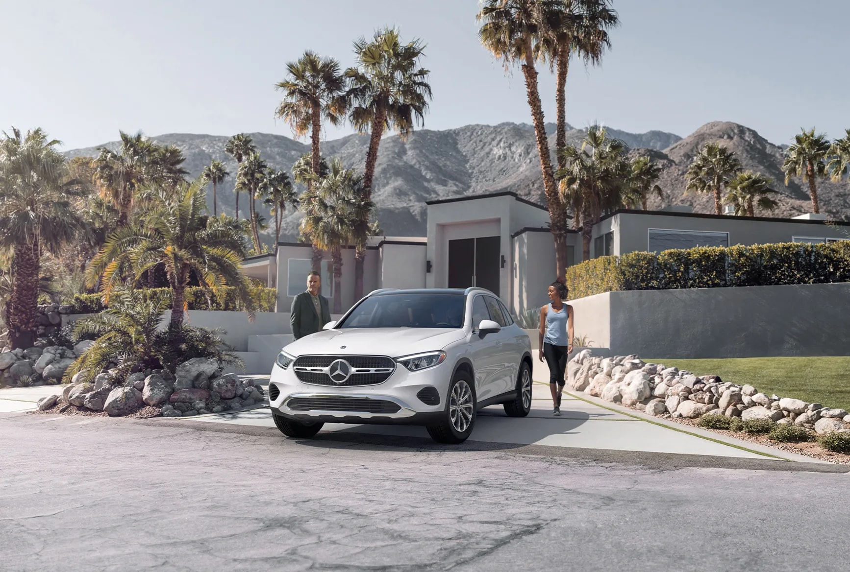 2026-mercedes-benz-GLC-300.png