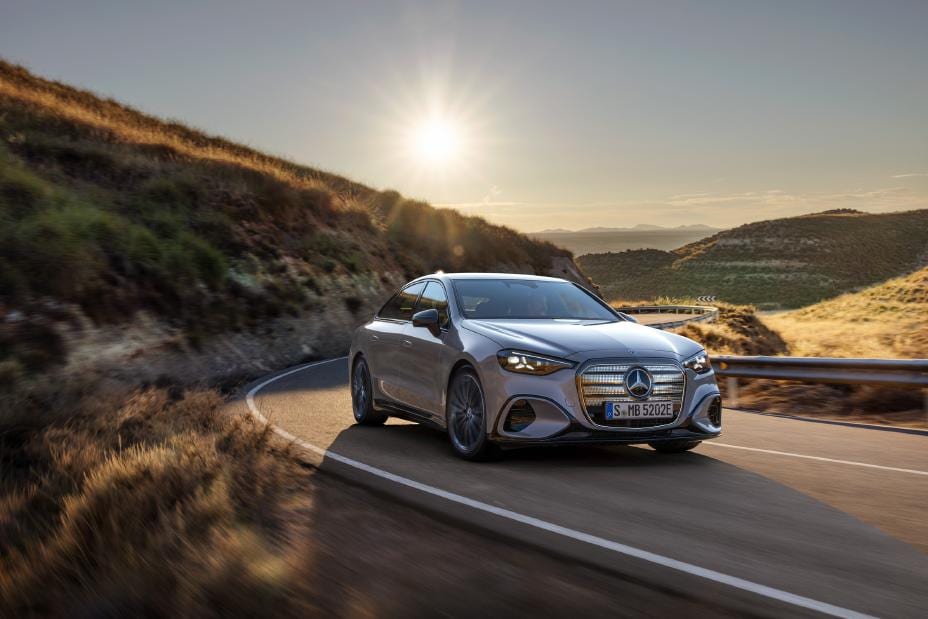 2027%20Mercedes-Benz%20Electric%20C-Class%20European%20Exterior%201.jpg