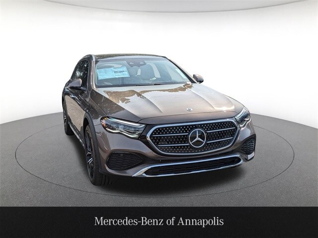 2025 Mercedes Benz E 450 4MATIC All-Terrain Wagon photo 3