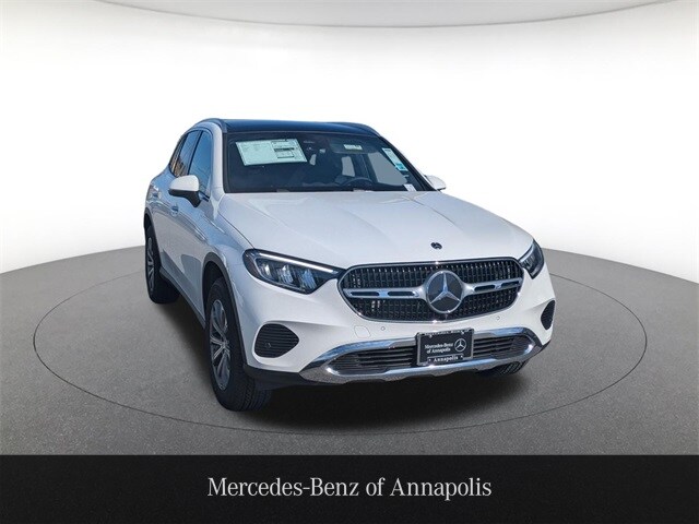 2026 Mercedes Benz GLC 300 4MATIC photo 3