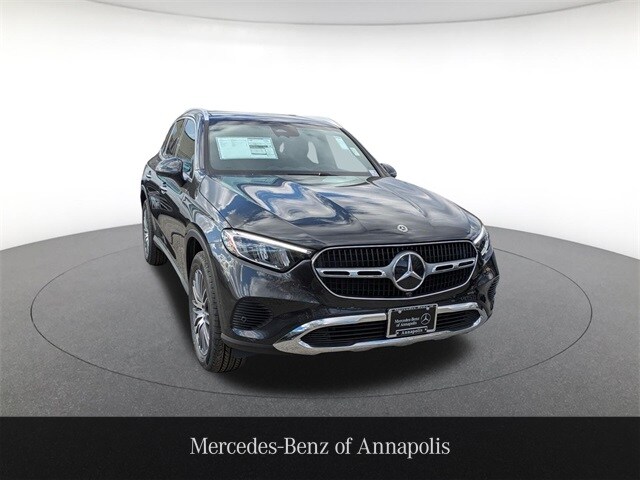 2026 Mercedes Benz GLC 300 4MATIC photo 2