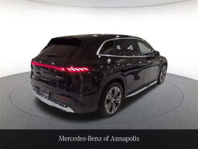 2024 Mercedes Benz EQS SUV 450 4MATIC photo 4