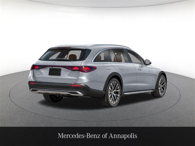 2026 Mercedes Benz E 450 4MATIC Wagon photo 2