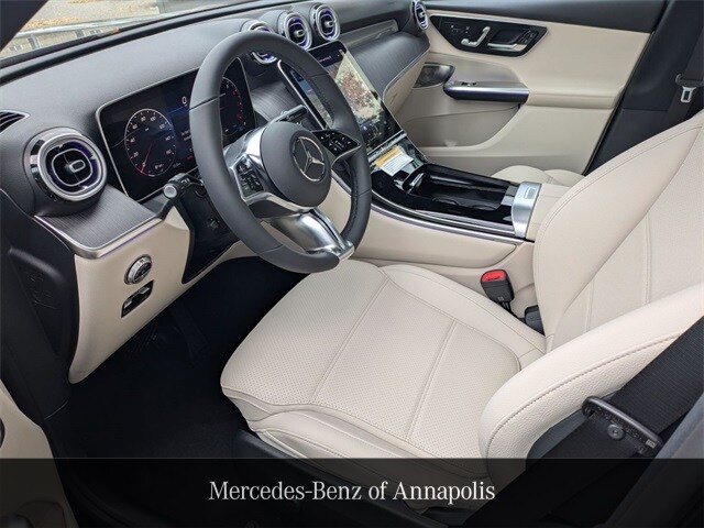 2026 Mercedes Benz GLC 300 4MATIC photo 2