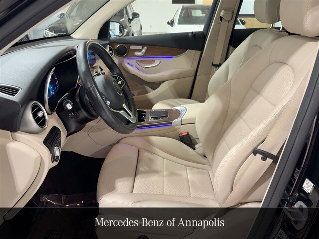 2022 Mercedes Benz GLC 300 4MATIC photo 3