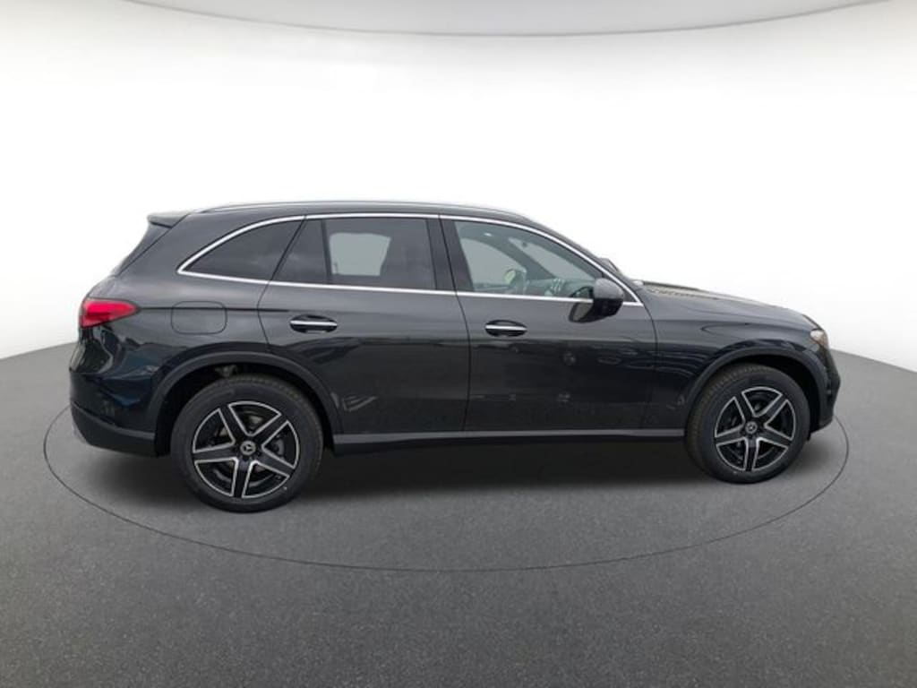 Used 2026 Mercedes-Benz GLC 300 4MATIC SUV