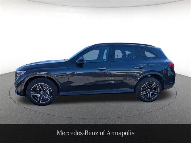 2026 Mercedes-Benz GLC Base's photo