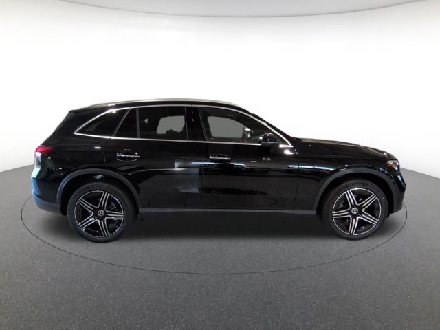 Used 2026 Mercedes-Benz GLC 300 4MATIC SUV