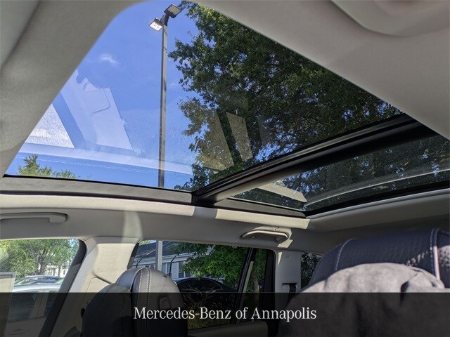 2026 Mercedes Benz GLS 450 4MATIC photo 3