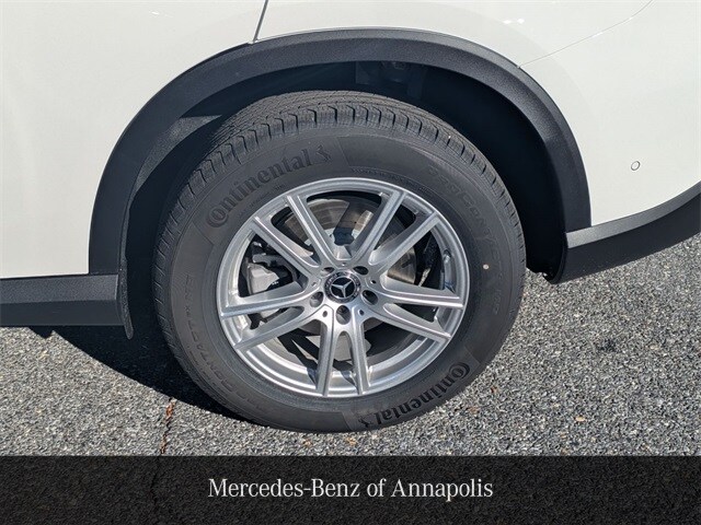 2026 Mercedes Benz GLC 300 4MATIC photo 3