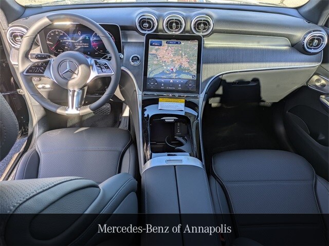 2026 Mercedes Benz GLC 300 4MATIC photo 2