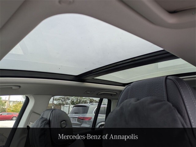 2026 Mercedes Benz GLS 450 4MATIC photo 4