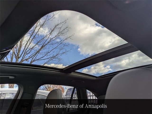 2026 Mercedes Benz GLC 300 4MATIC photo 4