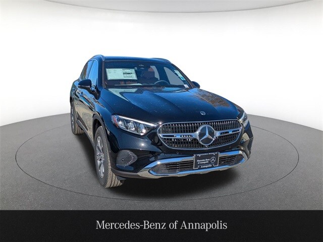 2026 Mercedes Benz GLC 300 4MATIC photo 3