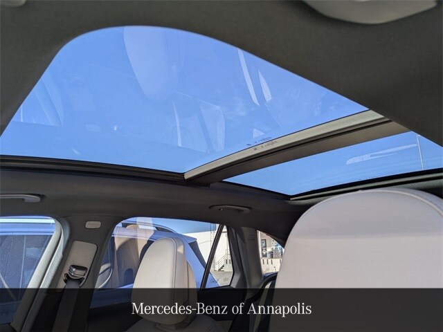 2026 Mercedes Benz GLC 300 4MATIC photo 4