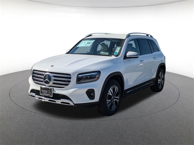 2025 Mercedes-Benz GLB Base's photo
