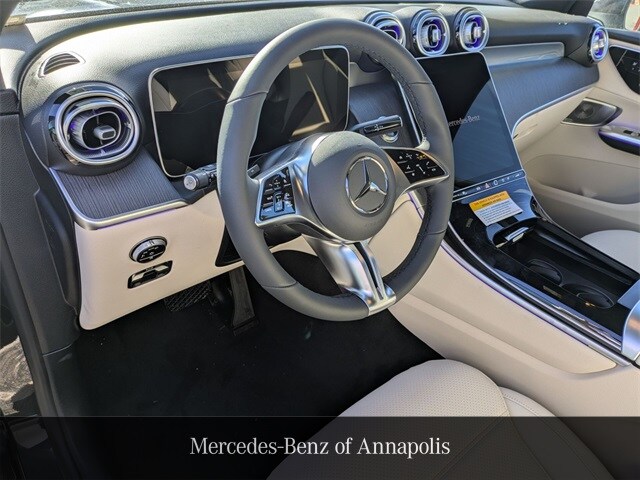 2026 Mercedes Benz GLC 300 4MATIC photo 2