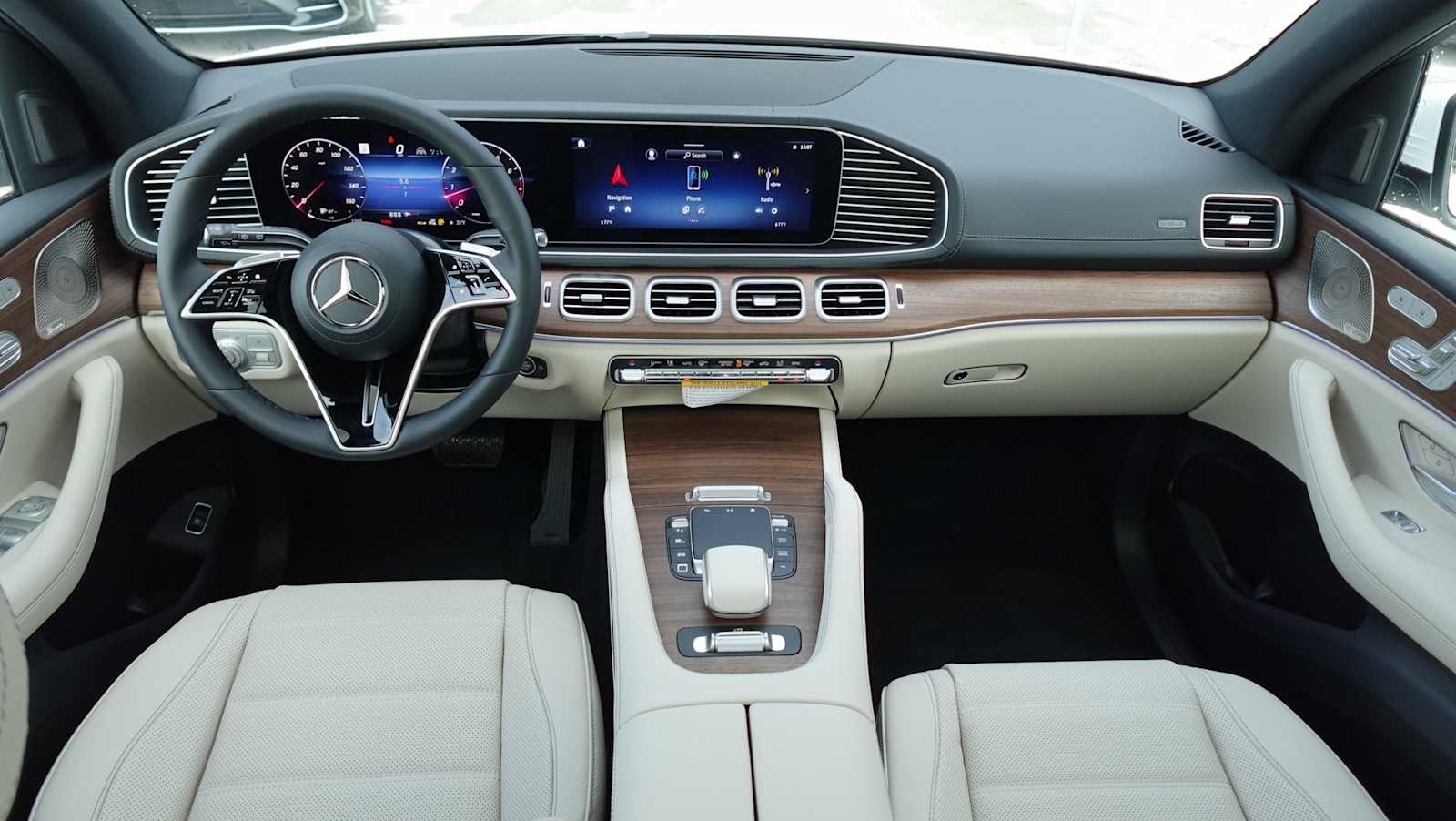 Thumbnail: 2026 Mercedes-Benz GLE - 47