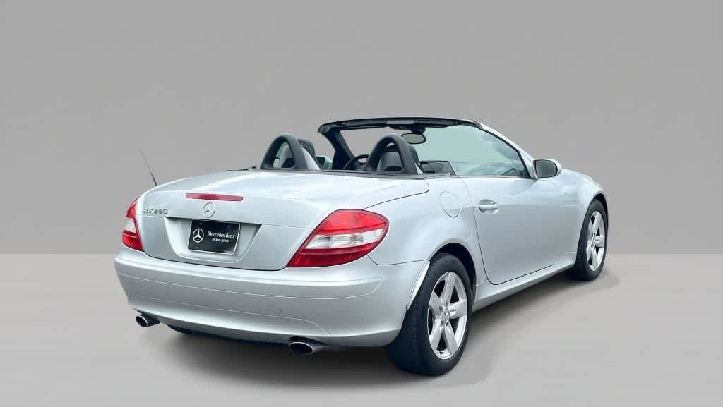 Thumbnail: 2006 Mercedes-Benz SLK - 8