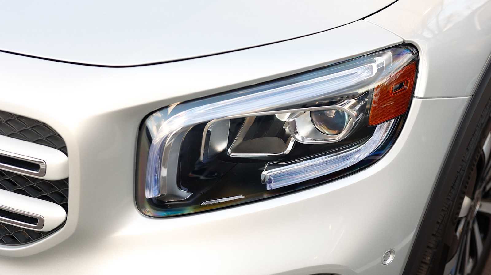 Thumbnail: 2023 Mercedes-Benz GLB - 14