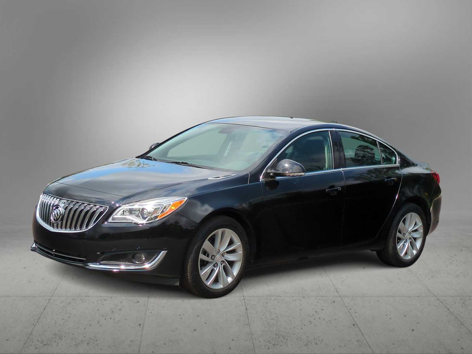 Thumbnail: 2017 Buick Regal - 4