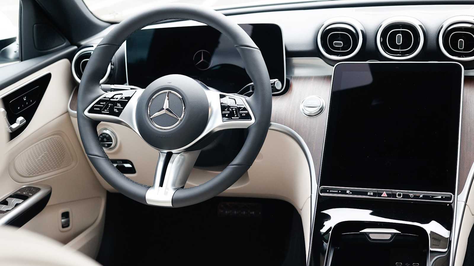 Thumbnail: 2026 Mercedes-Benz C-Class - 40