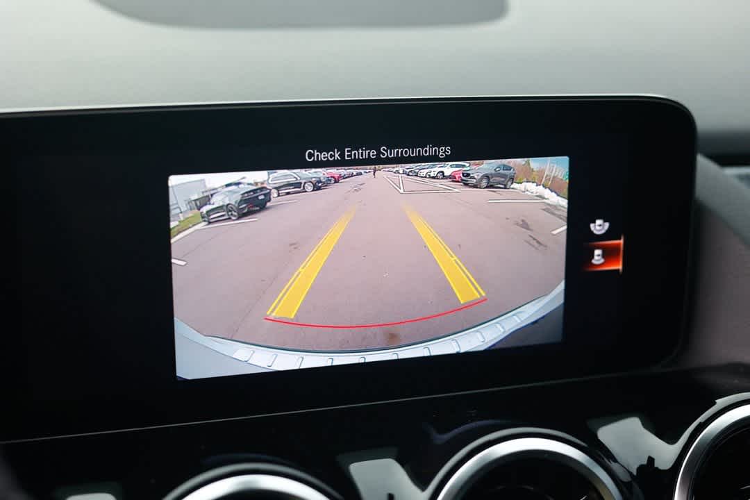 Thumbnail: 2023 Mercedes-Benz GLA - 26