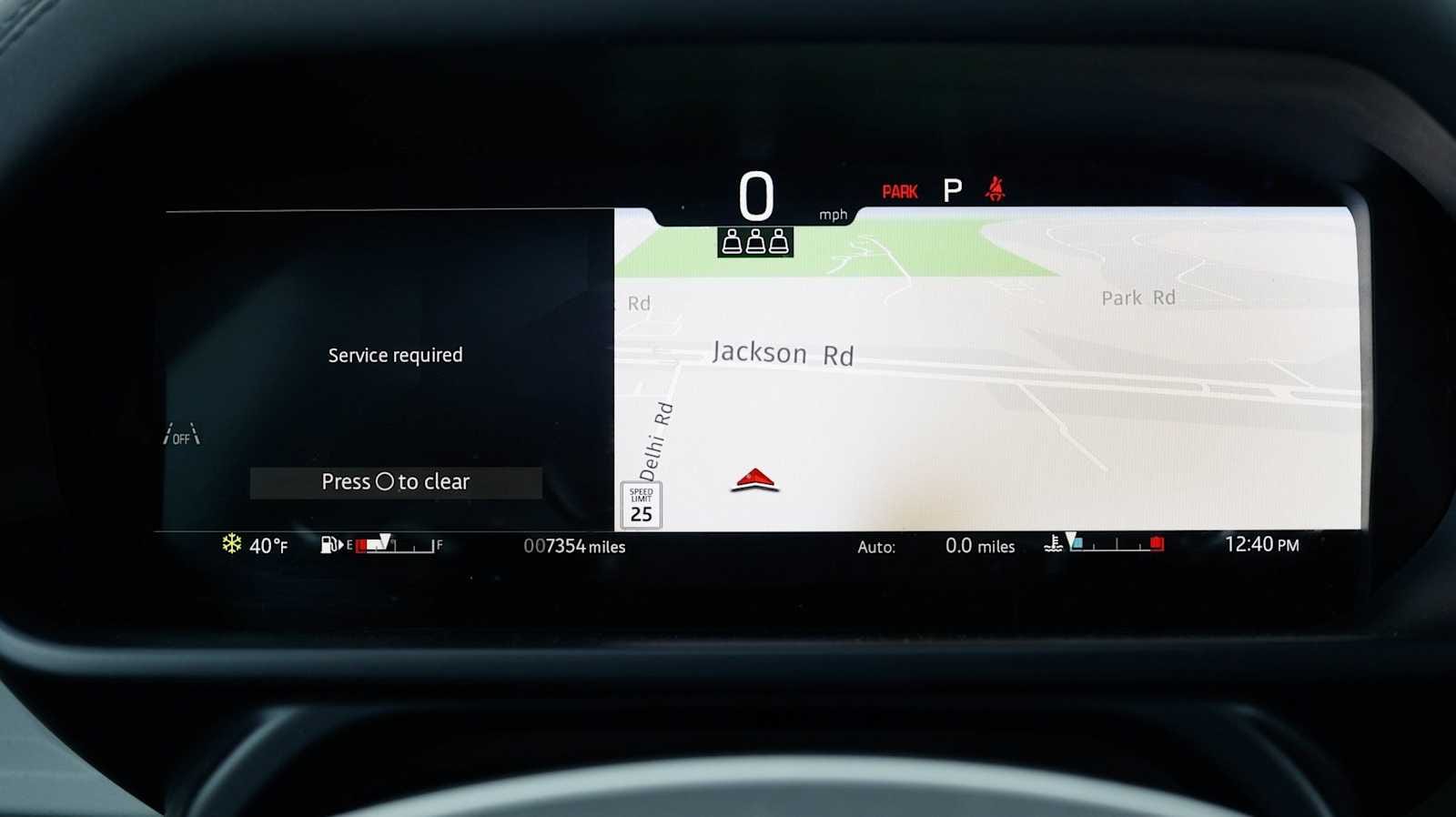 Thumbnail: 2024 Land Rover Defender - 12