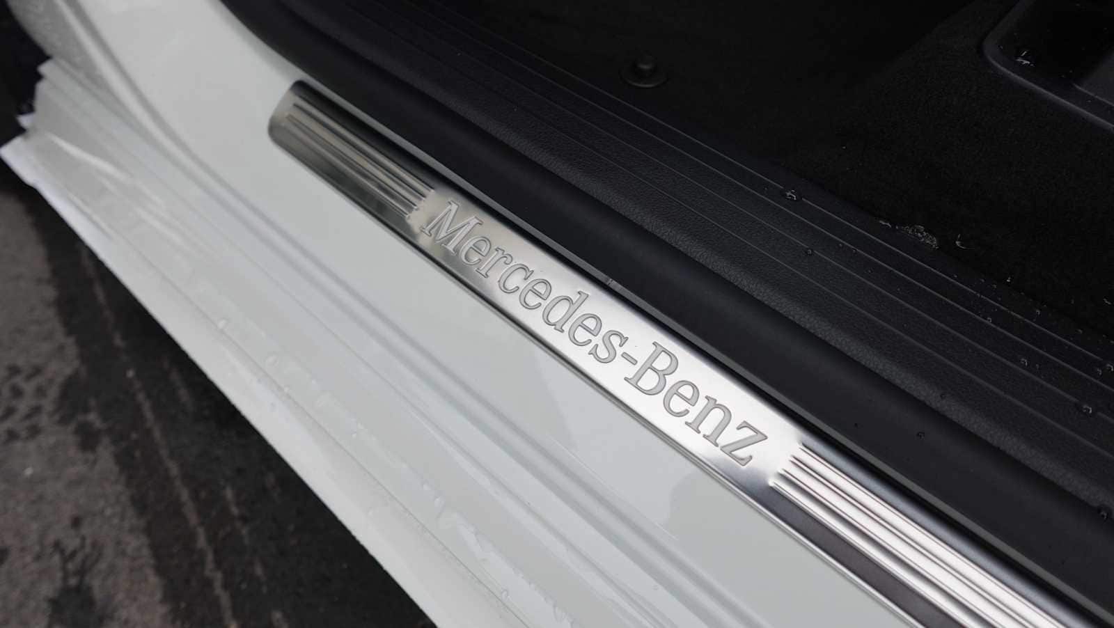 Thumbnail: 2026 Mercedes-Benz GLE - 33