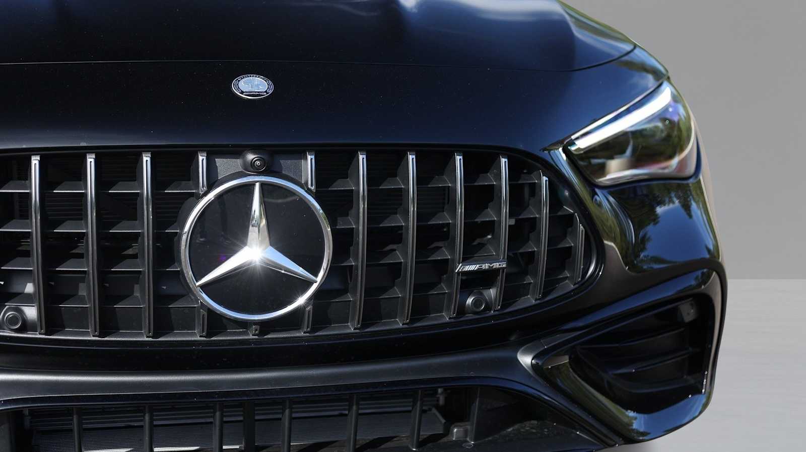 Thumbnail: 2026 Mercedes-Benz CLE - 9