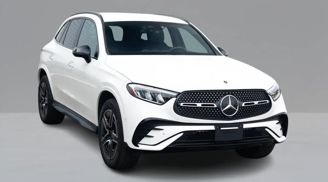 Thumbnail: 2025 Mercedes-Benz GLC - 3