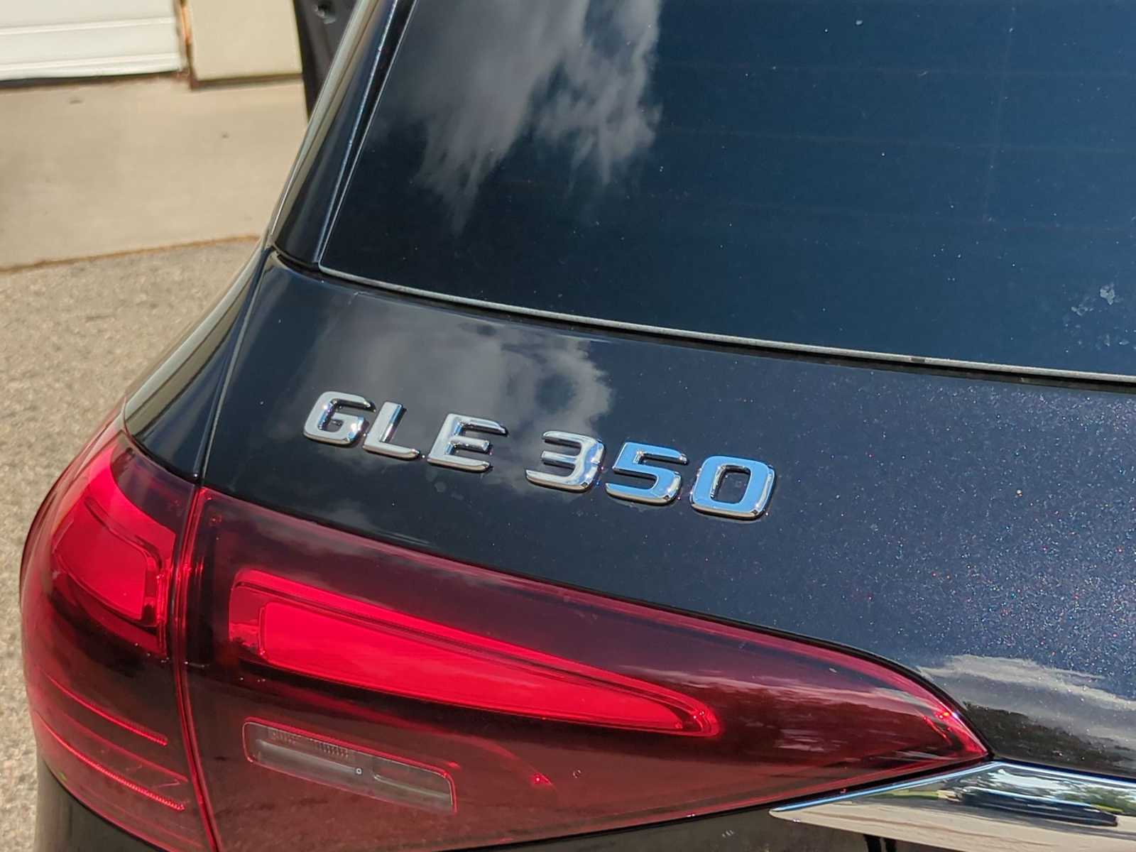 Thumbnail: 2026 Mercedes-Benz GLE - 13