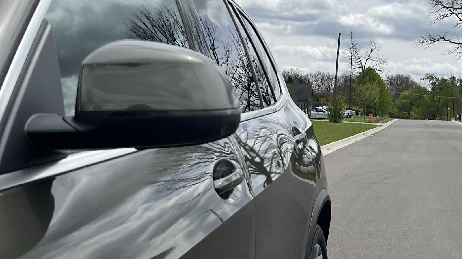 Thumbnail: 2025 BMW X5 - 16
