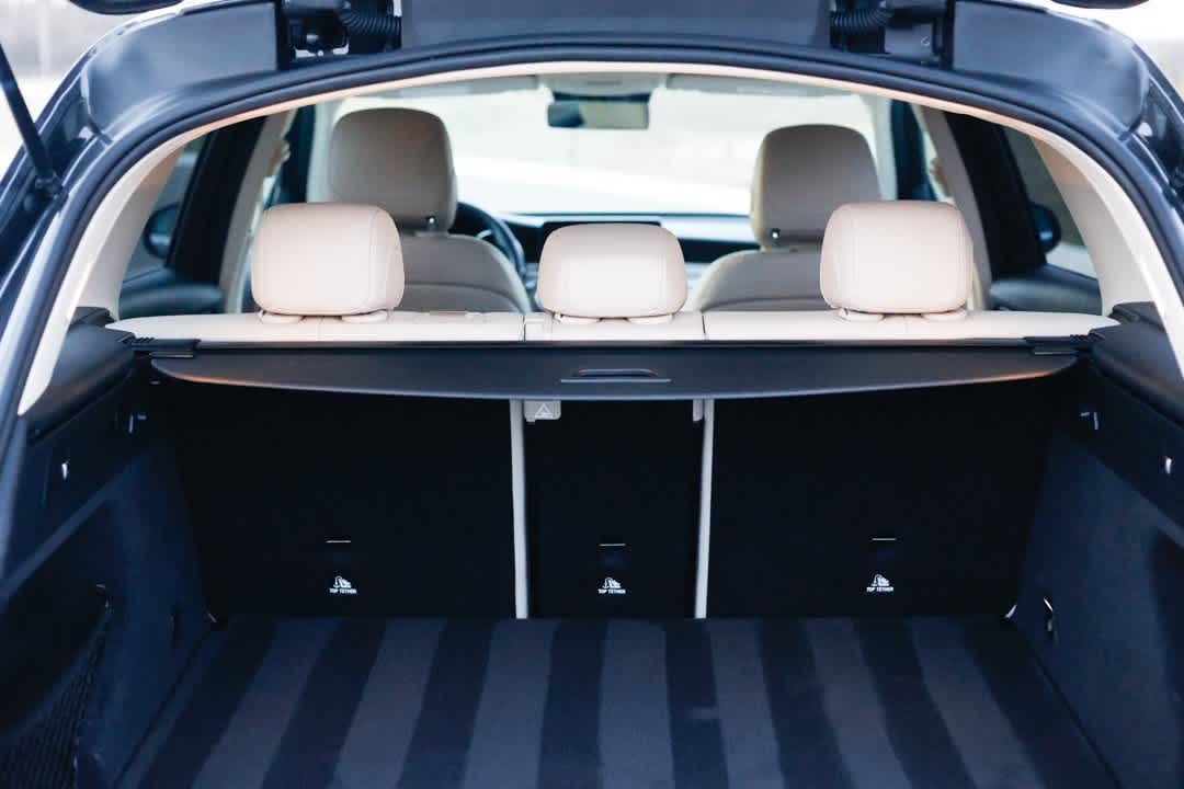 Thumbnail: 2022 Mercedes-Benz GLC - 33