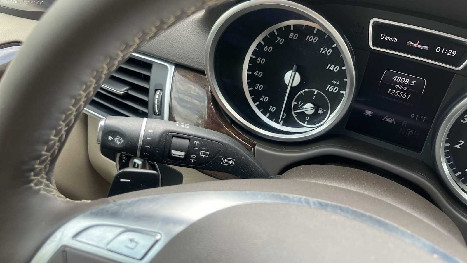 Thumbnail: 2013 Mercedes-Benz M-Class - 45