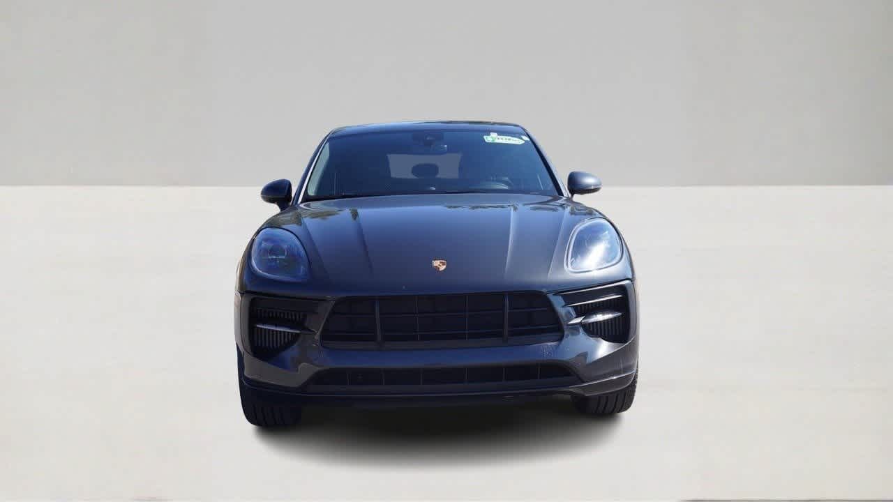 Thumbnail: 2021 Porsche Macan - 2