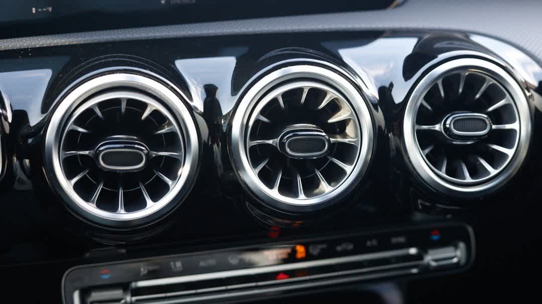 Thumbnail: 2022 Mercedes-Benz A-Class - 28