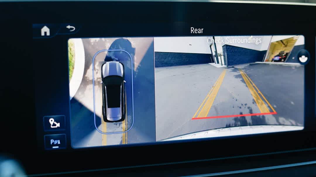 Thumbnail: 2024 Mercedes-Benz GLS - 26