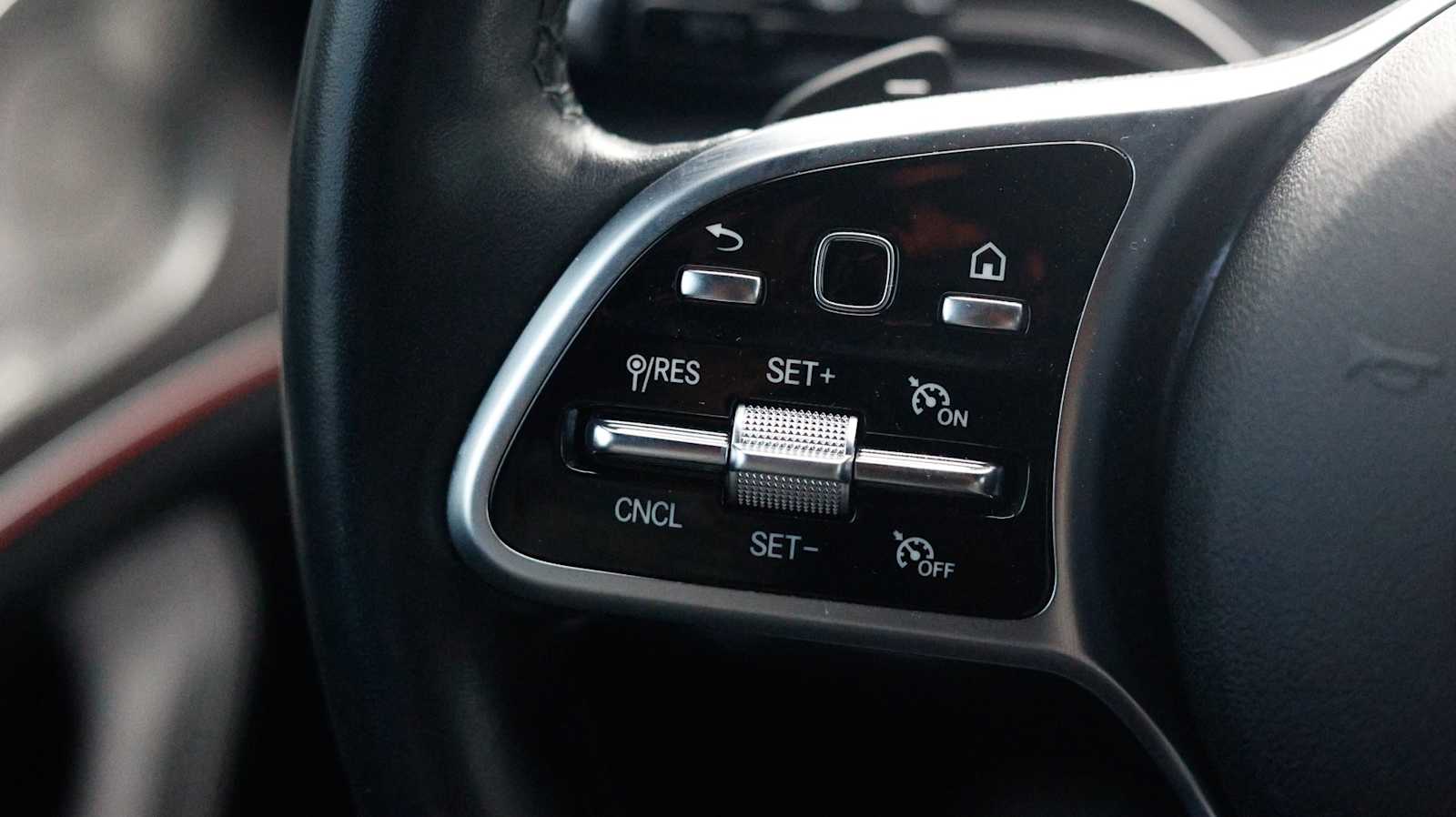 Thumbnail: 2022 Mercedes-Benz GLE - 31