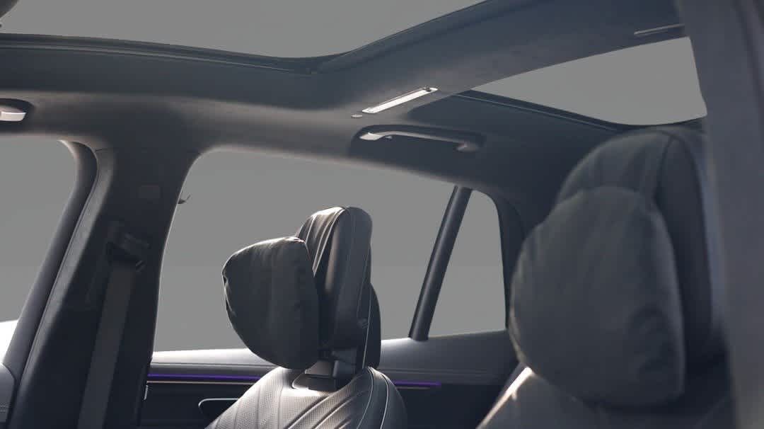 Thumbnail: 2023 Mercedes-Benz EQS - 24