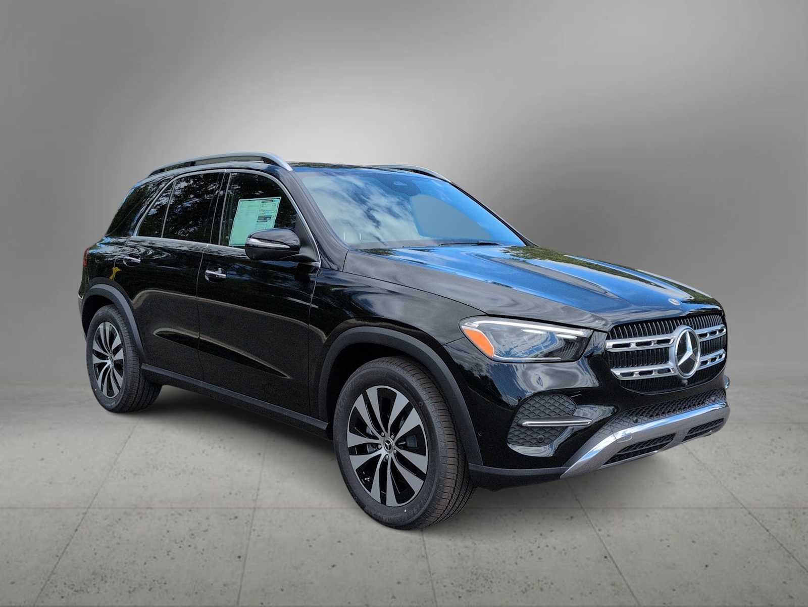 Thumbnail: 2025 Mercedes-Benz GLE - 2