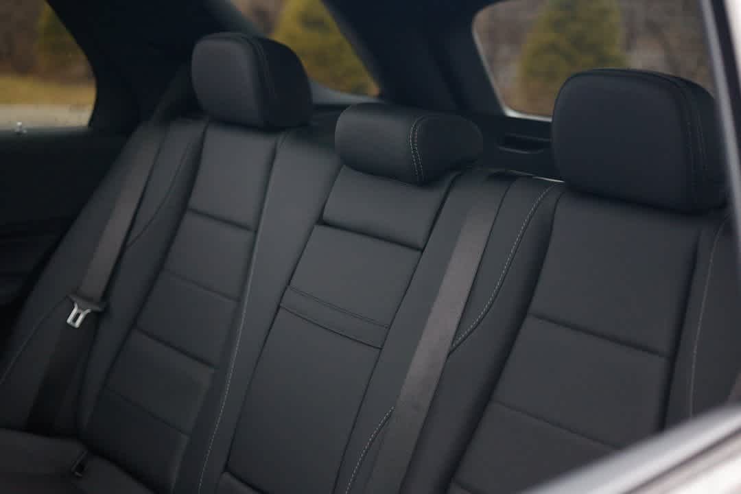 Thumbnail: 2026 Mercedes-Benz GLE - 12